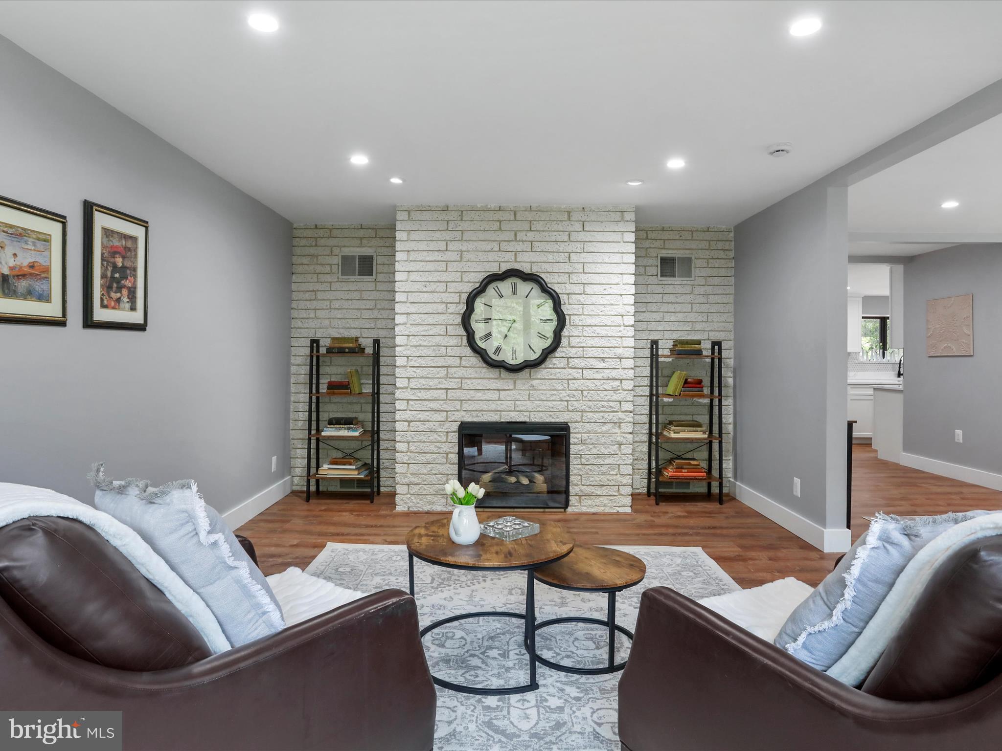 MINERAL SPRINGS - Residential