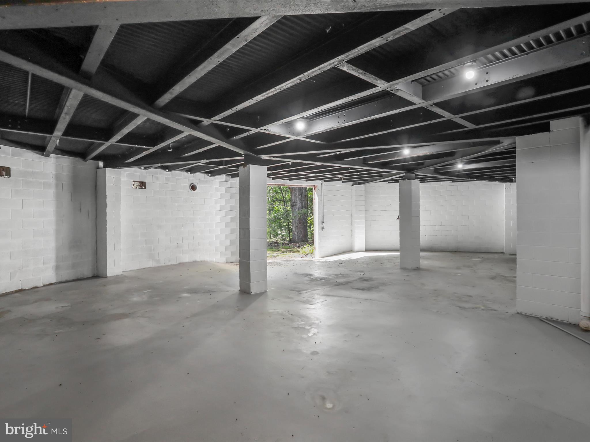 MINERAL SPRINGS - Residential