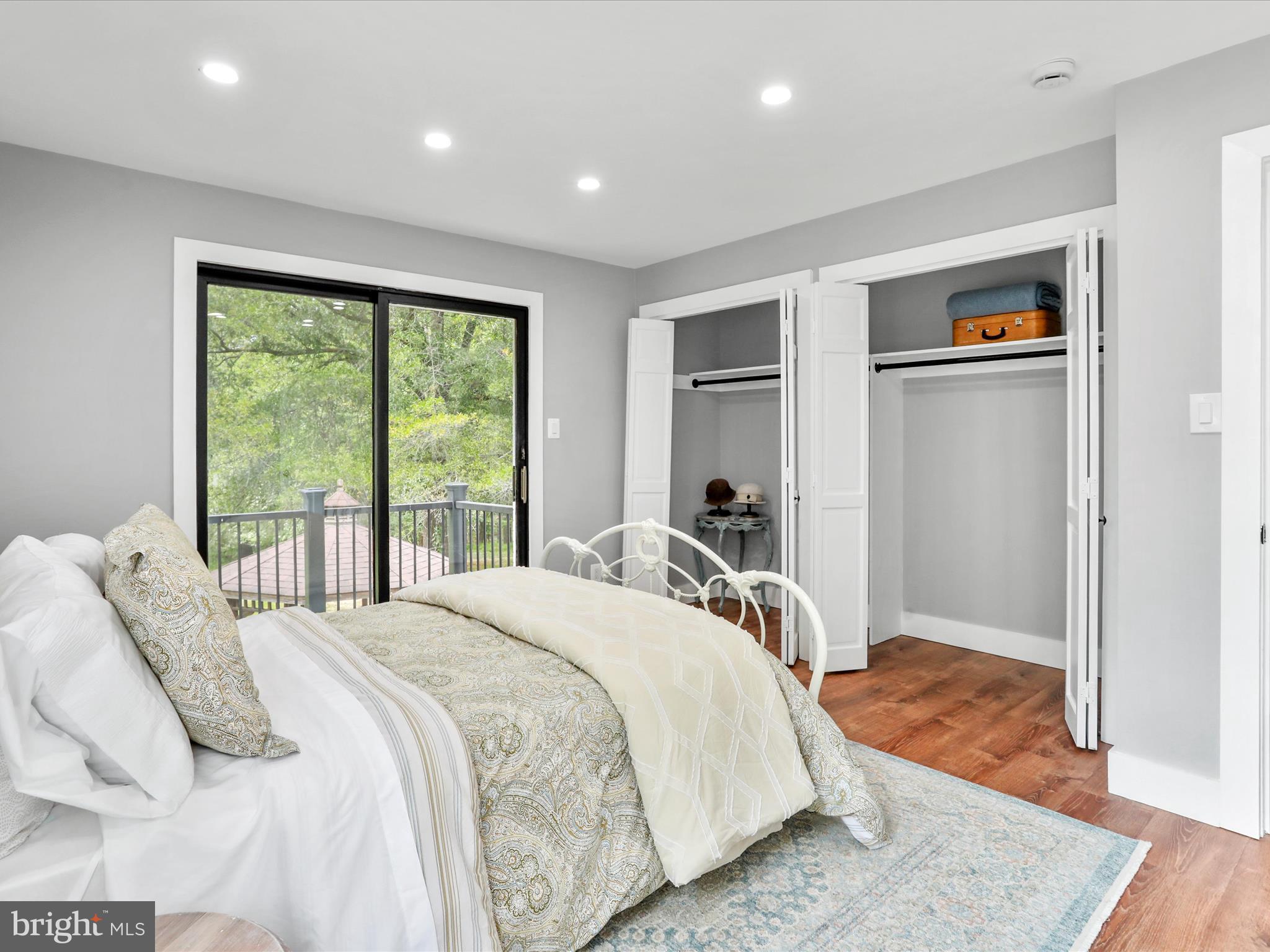 MINERAL SPRINGS - Residential