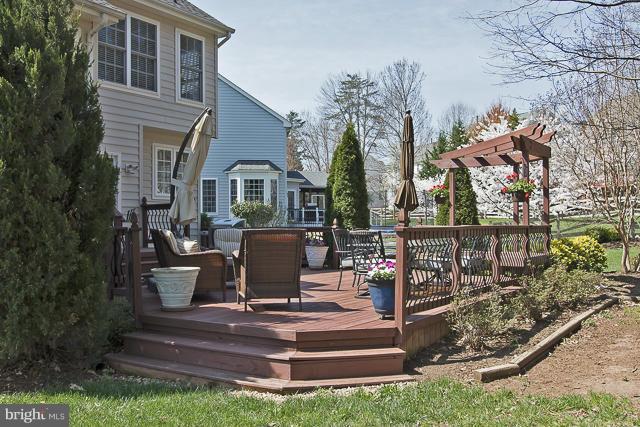 PEMBROOKE - Residential