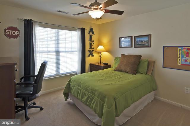 PEMBROOKE - Residential