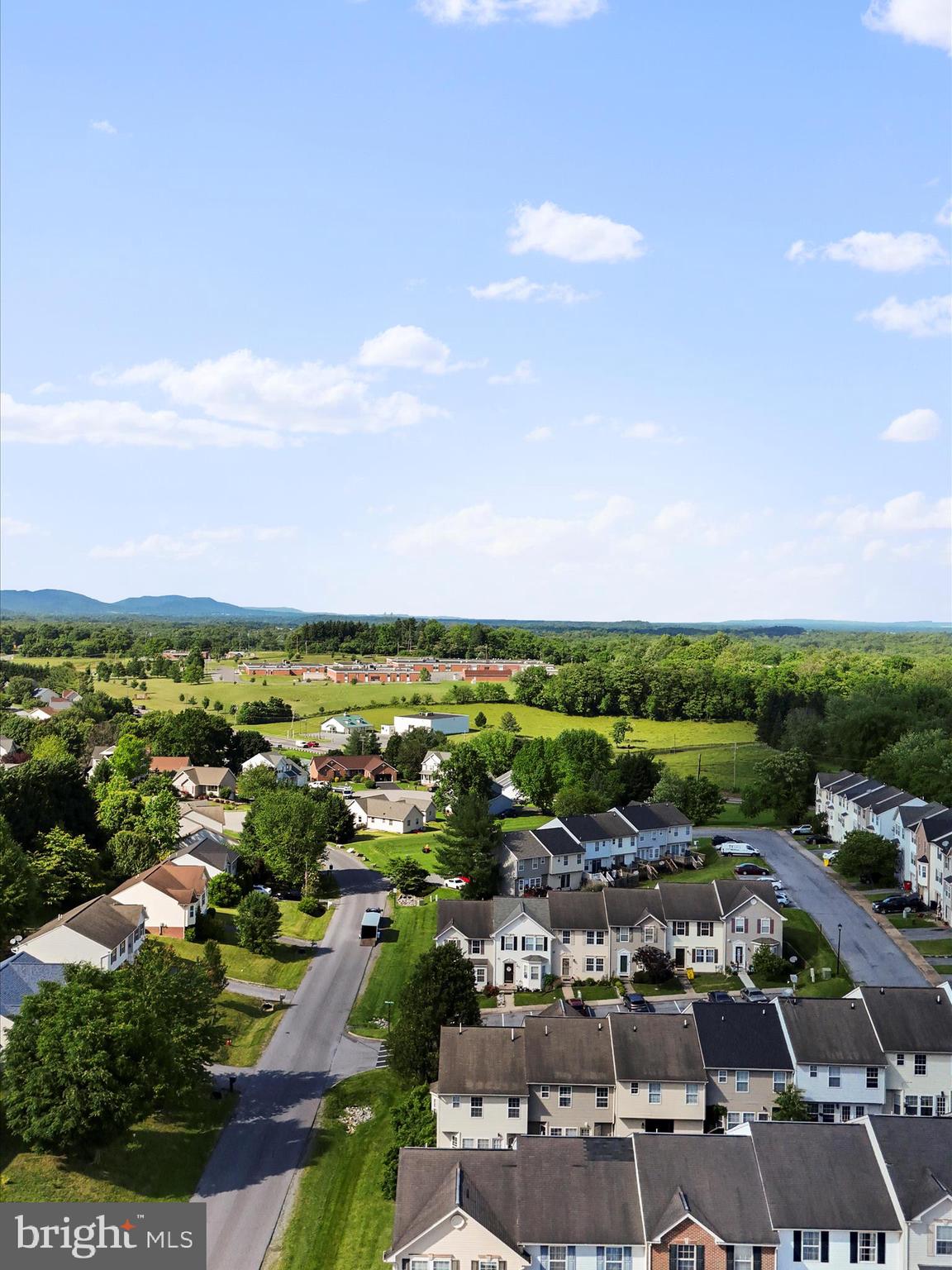 LAUREL RIDGE - Residential