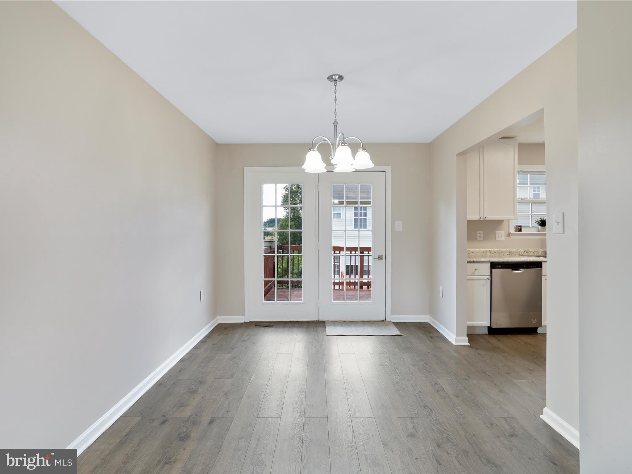 LAUREL RIDGE - Residential