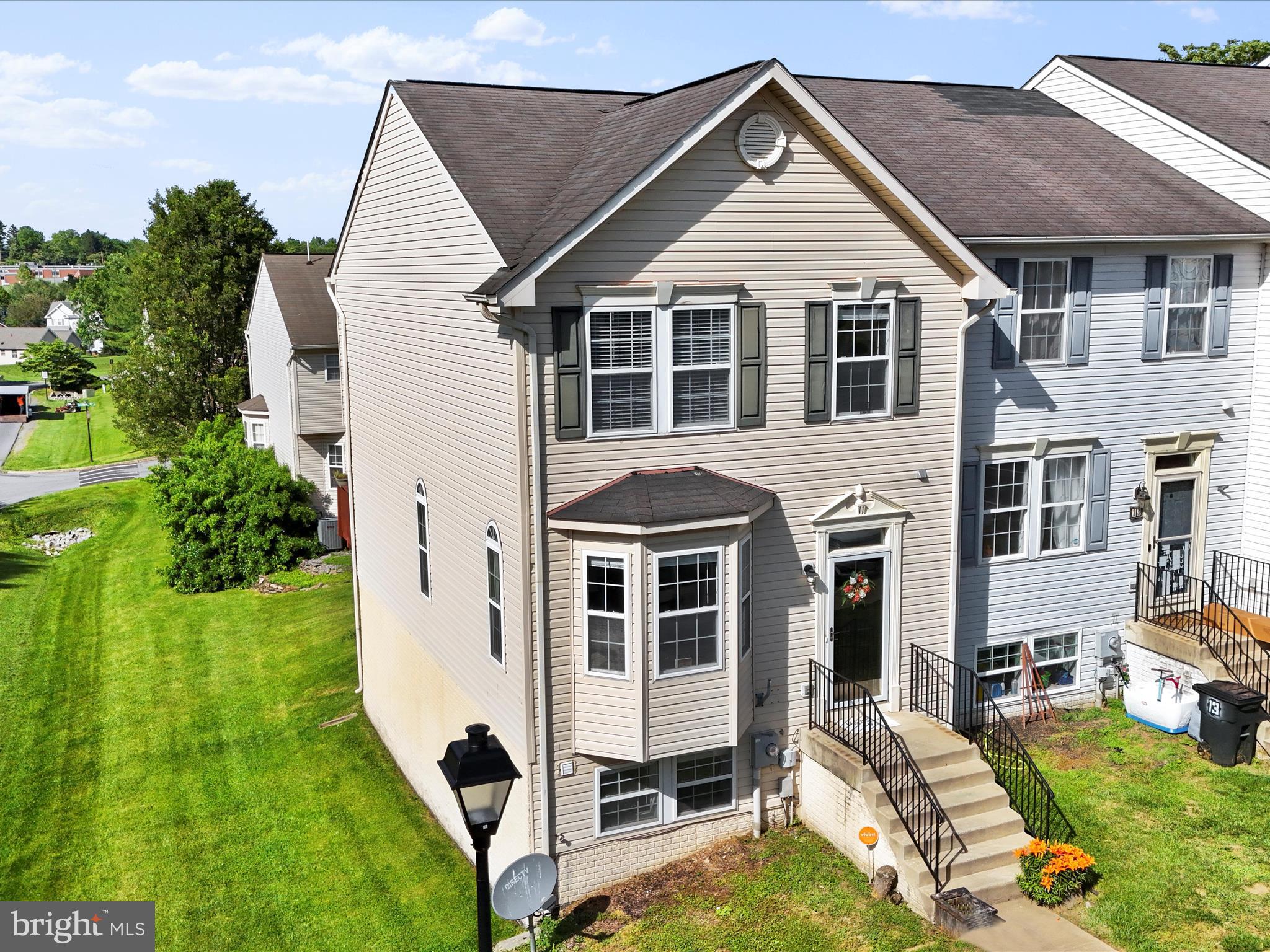 LAUREL RIDGE - Residential