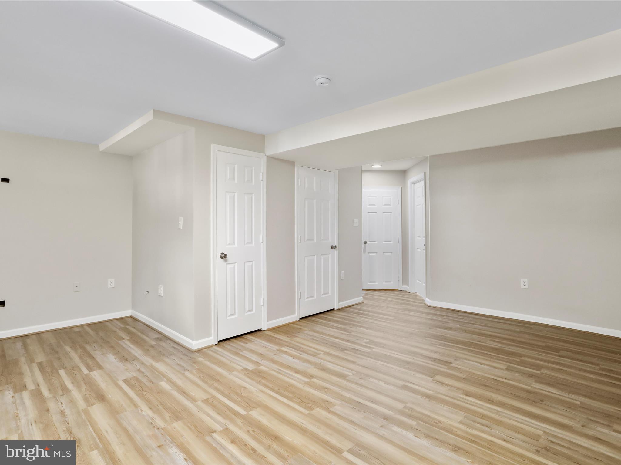 LAUREL RIDGE - Residential