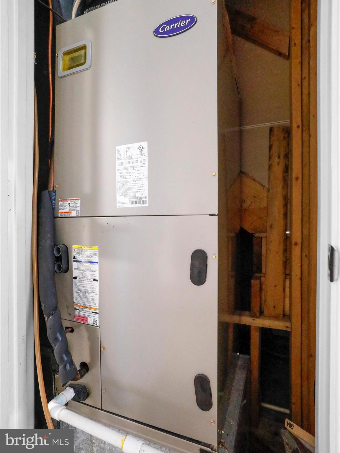 LAUREL RIDGE - Residential