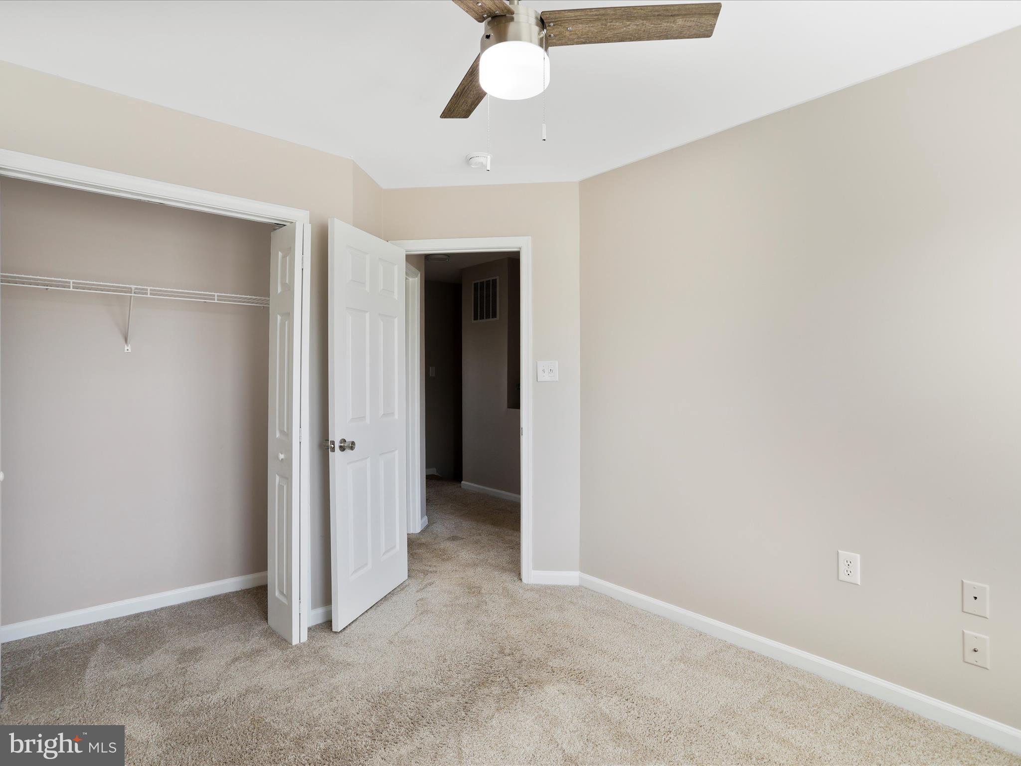 LAUREL RIDGE - Residential