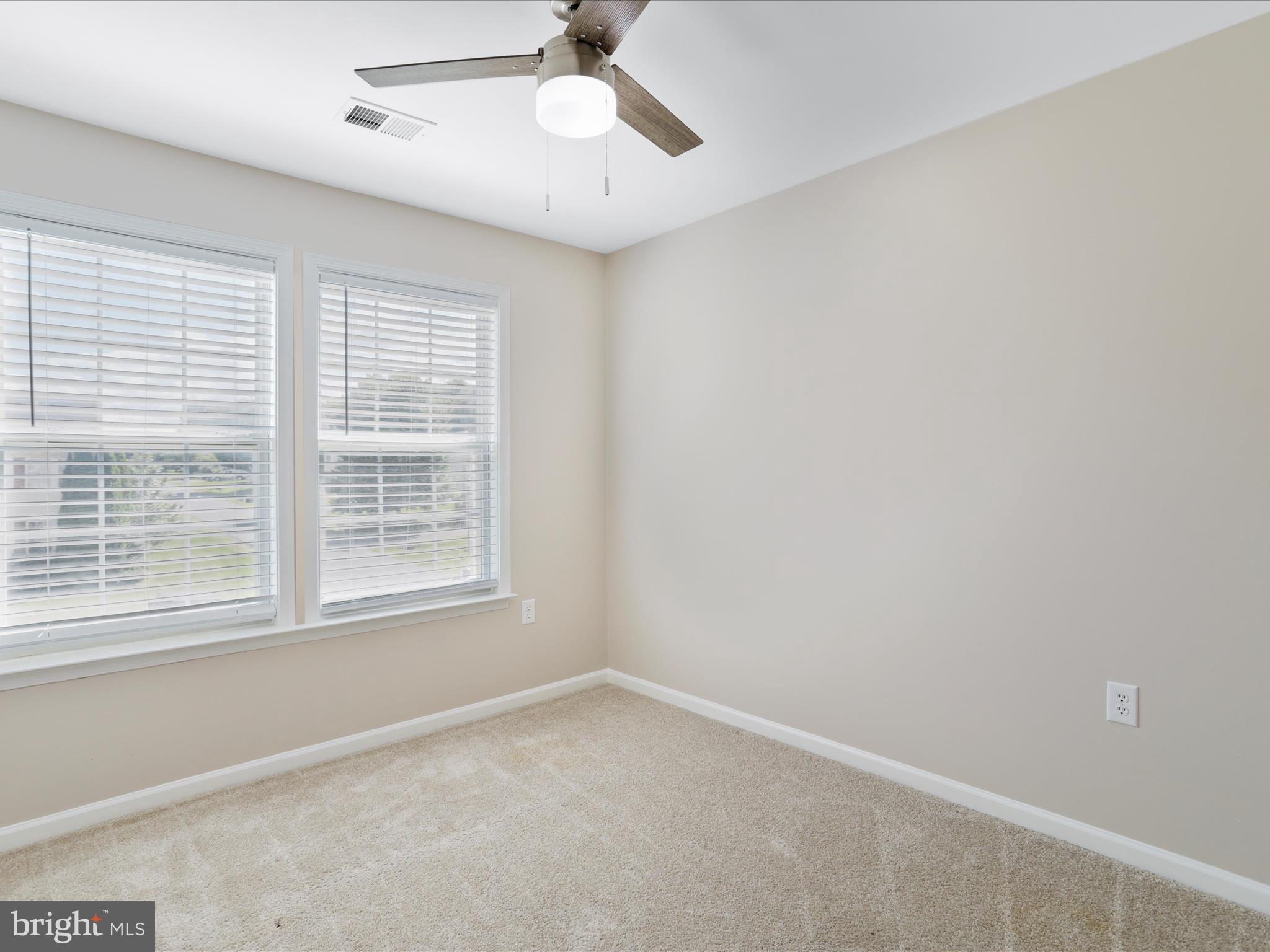 LAUREL RIDGE - Residential