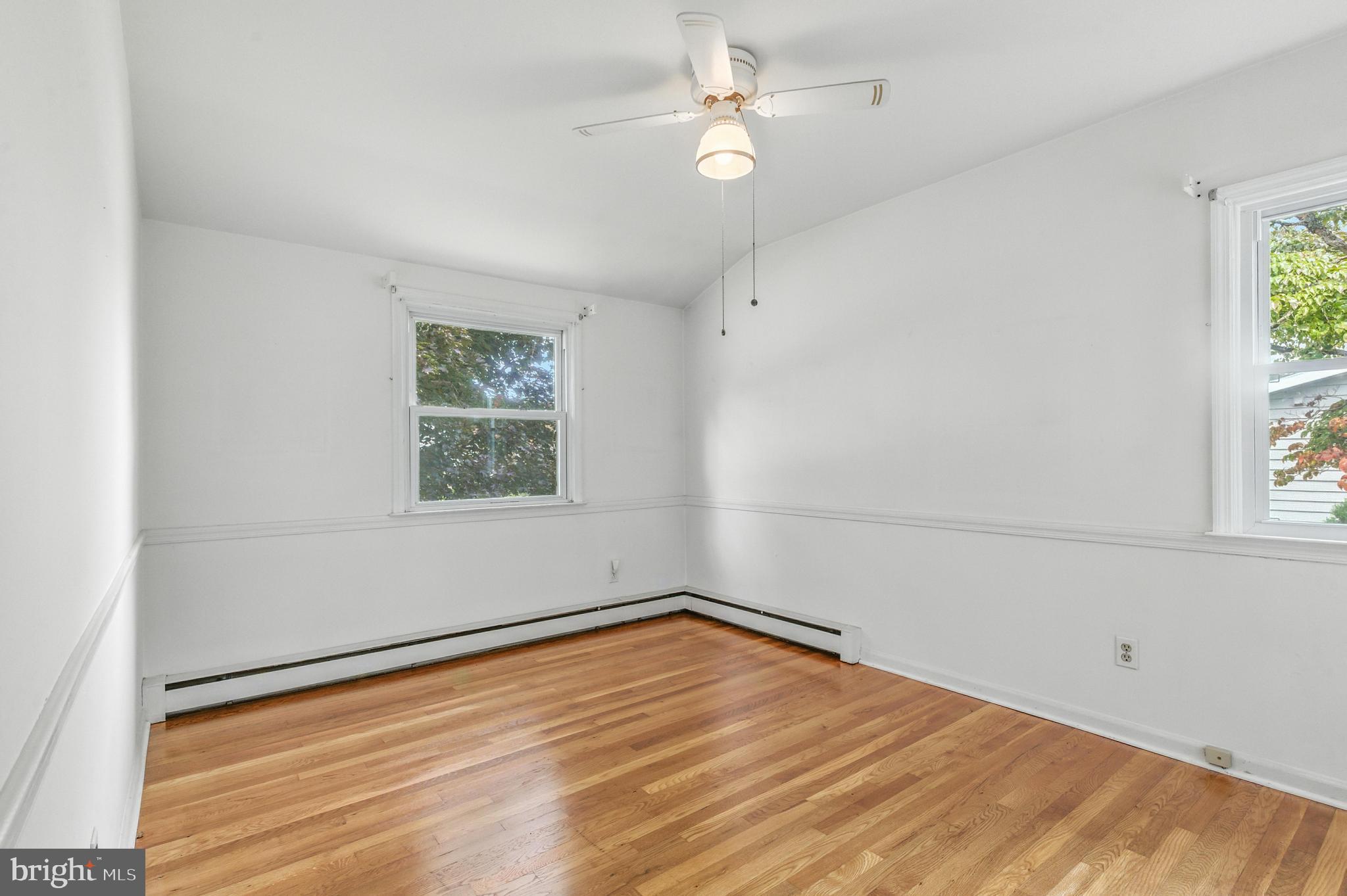 203 MEADOWOOD DRIVE