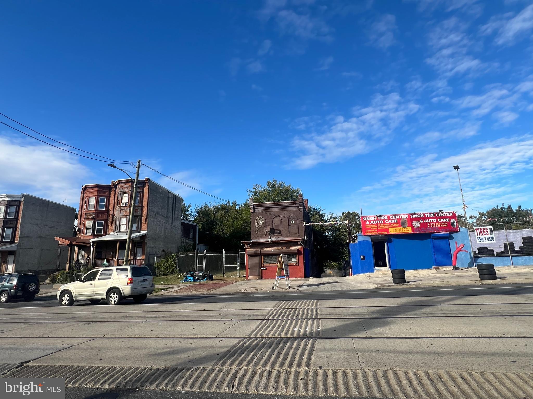 1115 W ERIE AVENUE 19