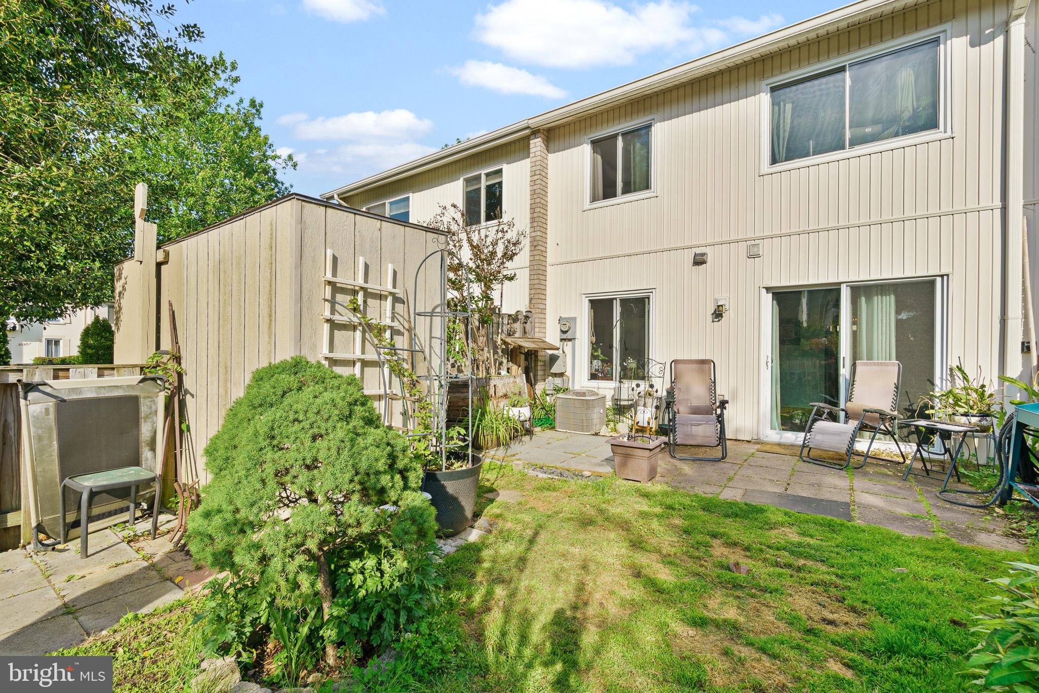 MARYLAND PLACE - Residential