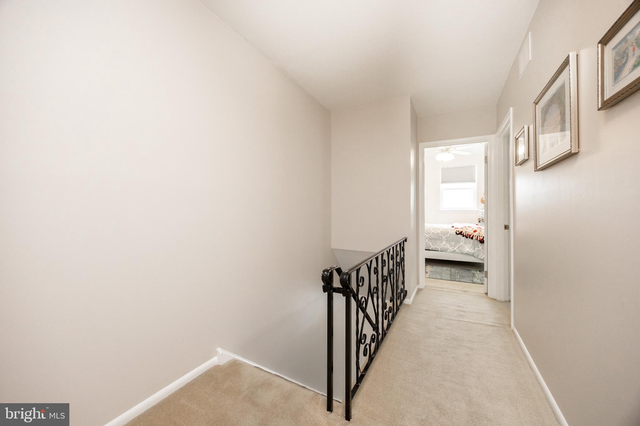 ROXBOROUGH - Residential