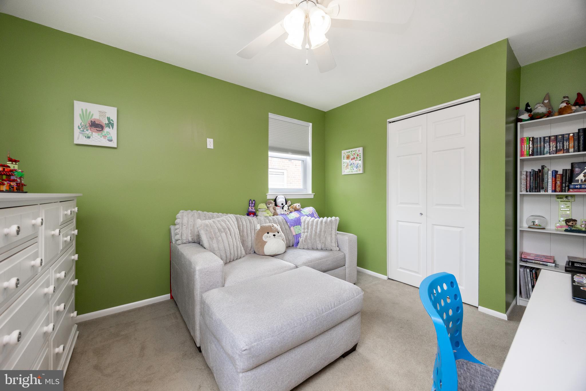 ROXBOROUGH - Residential