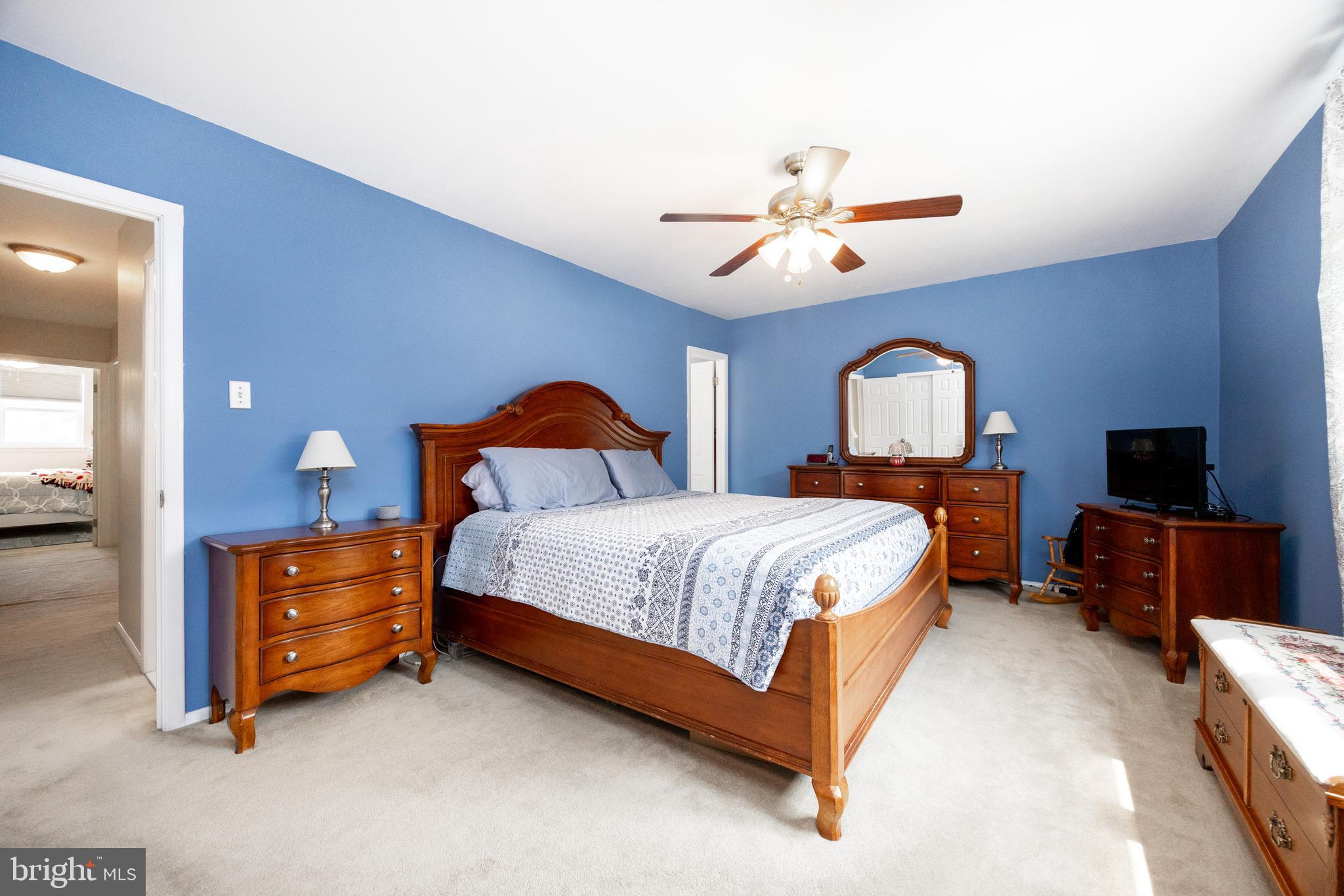 ROXBOROUGH - Residential