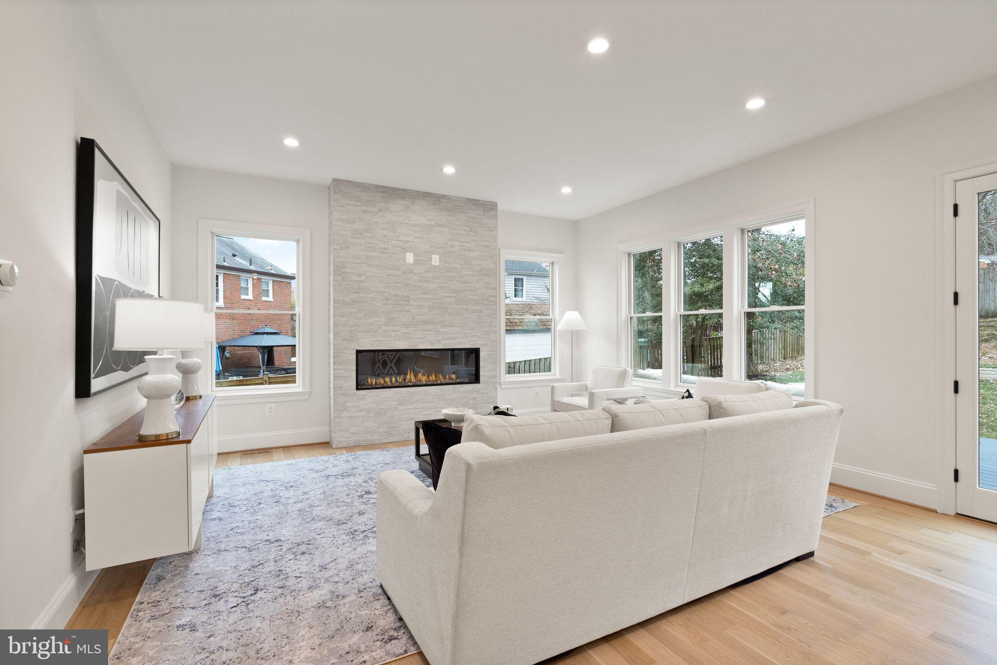 LACEY FOREST - Residential