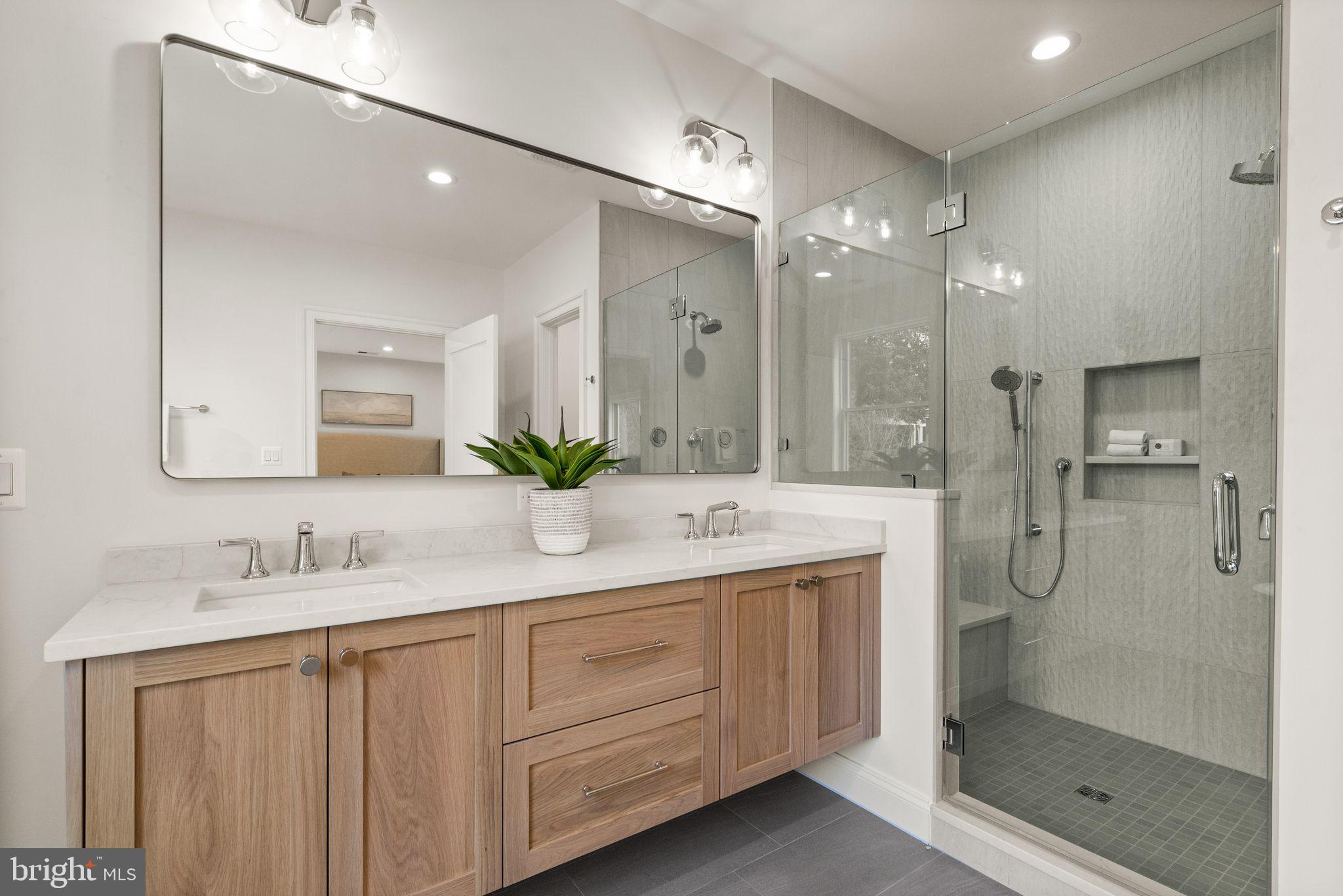 LACEY FOREST - Residential