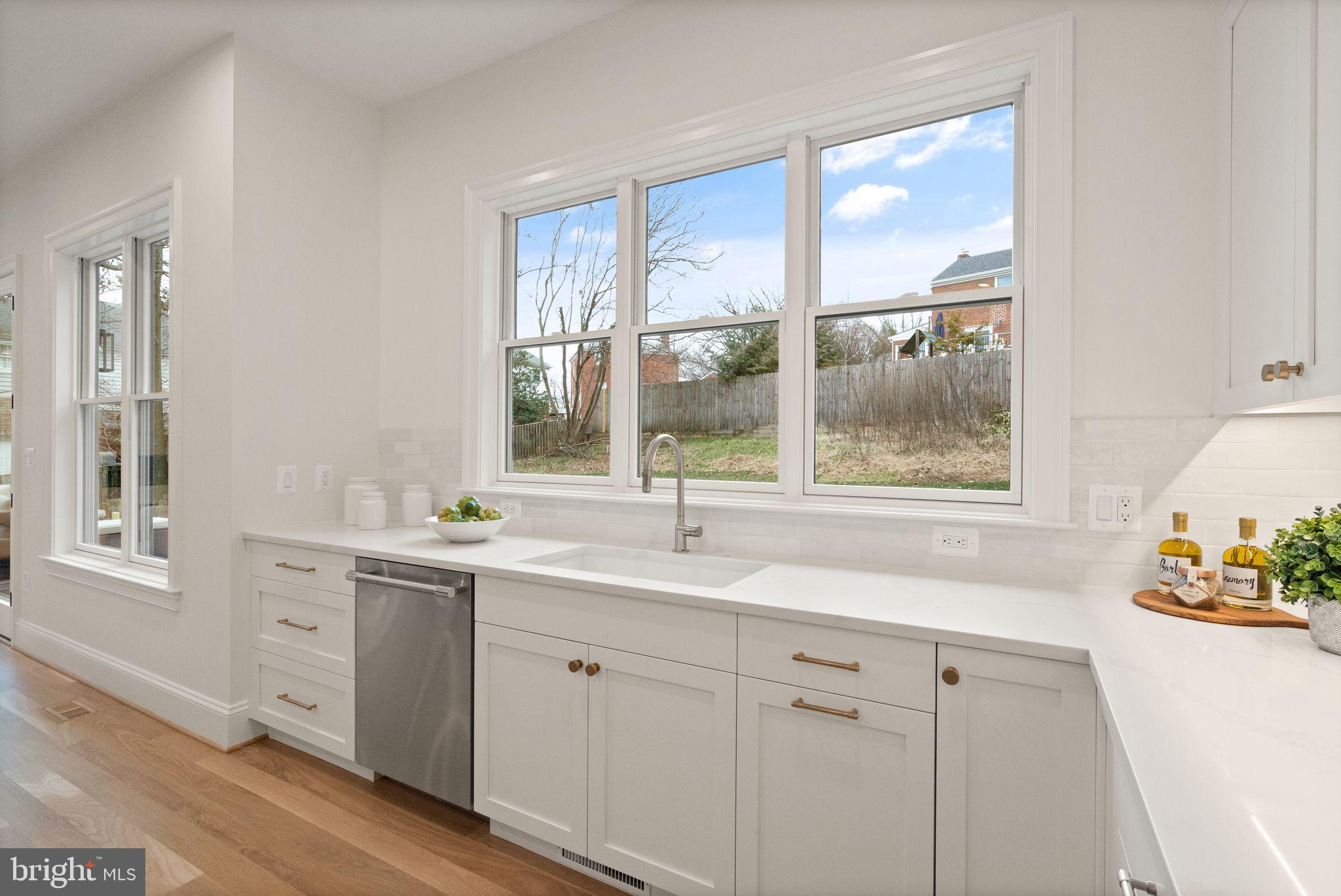 LACEY FOREST - Residential