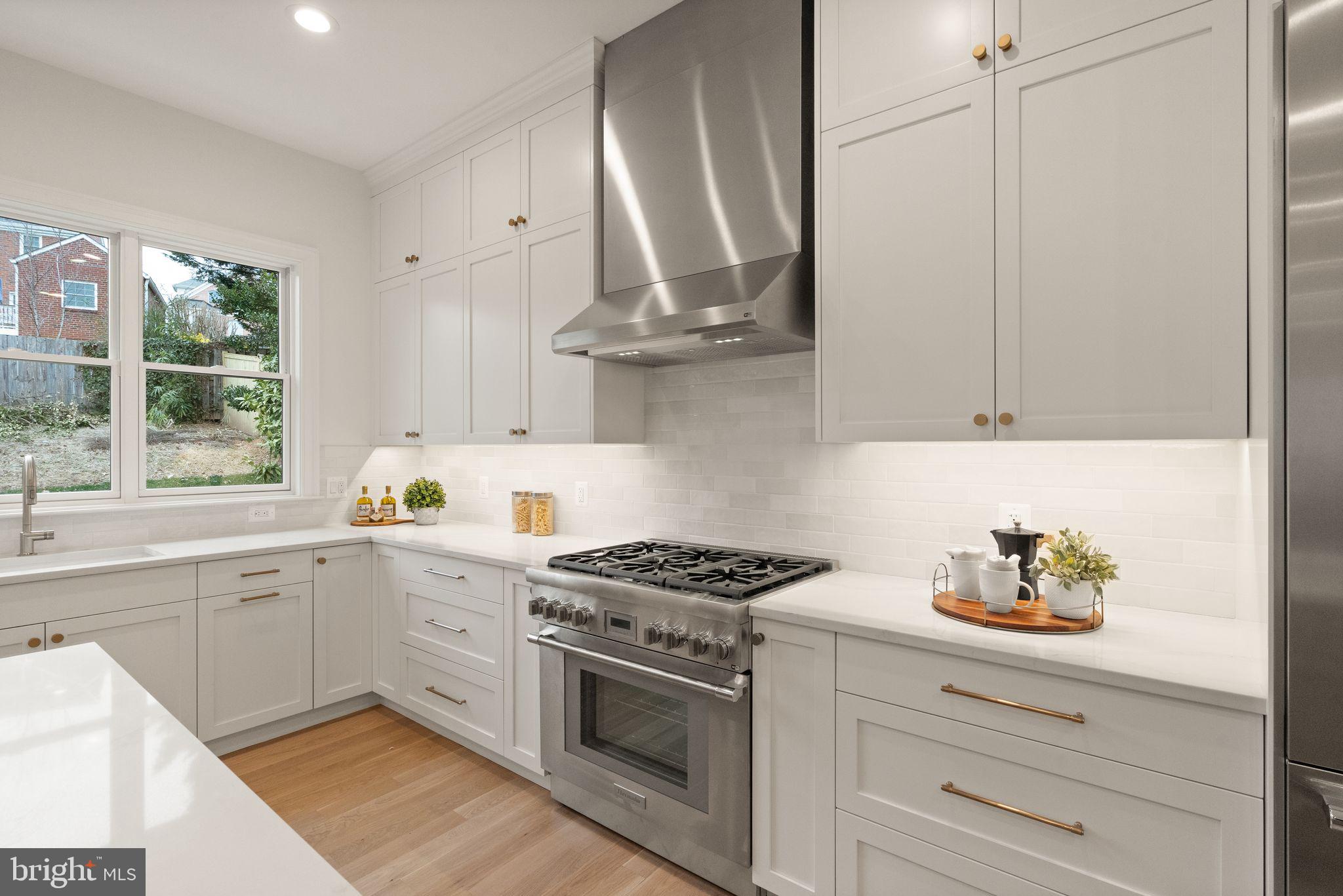 LACEY FOREST - Residential