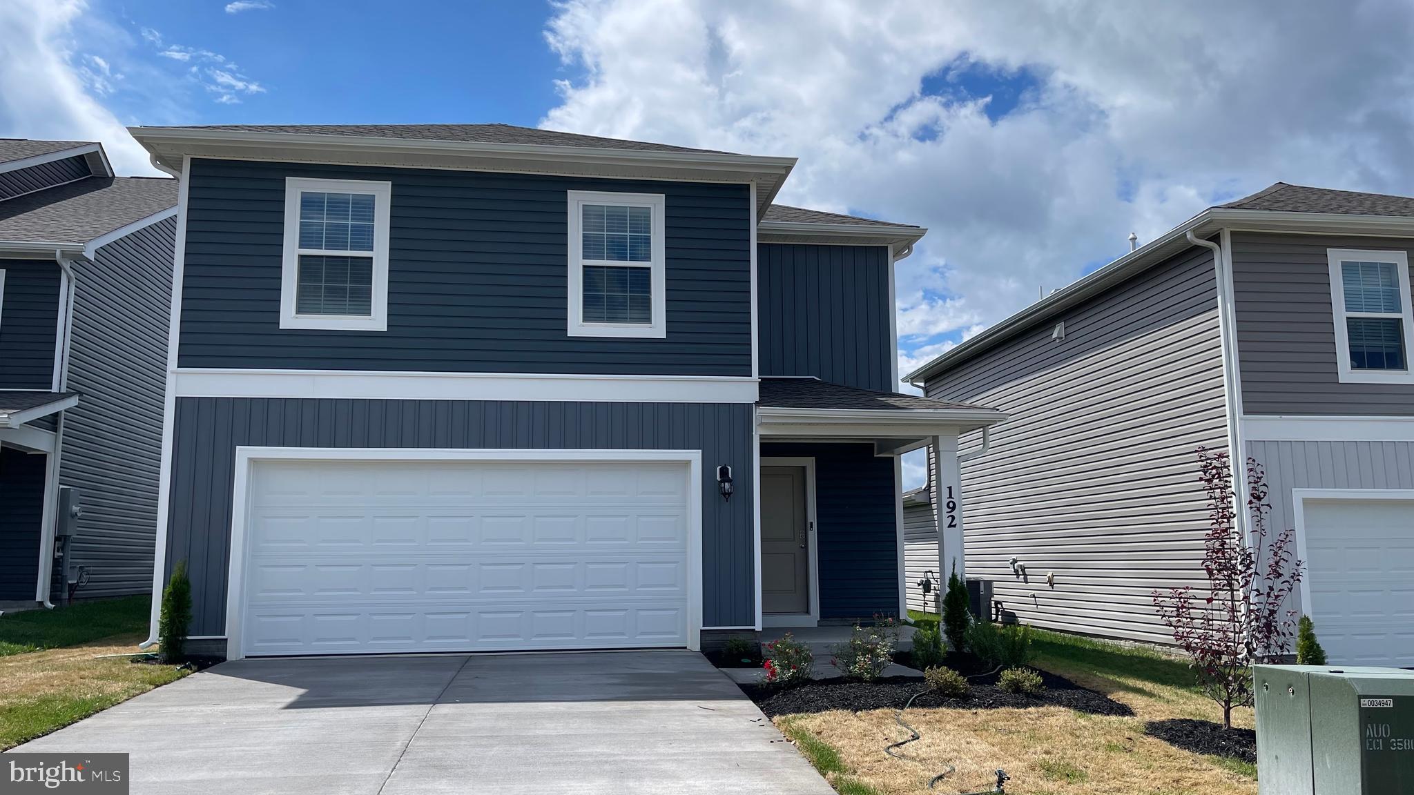 WEST WIND - Residential Lease