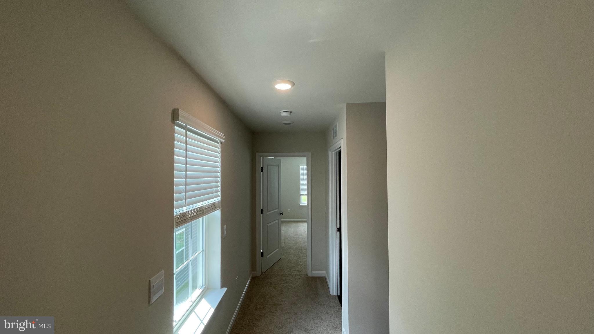 WEST WIND - Residential Lease