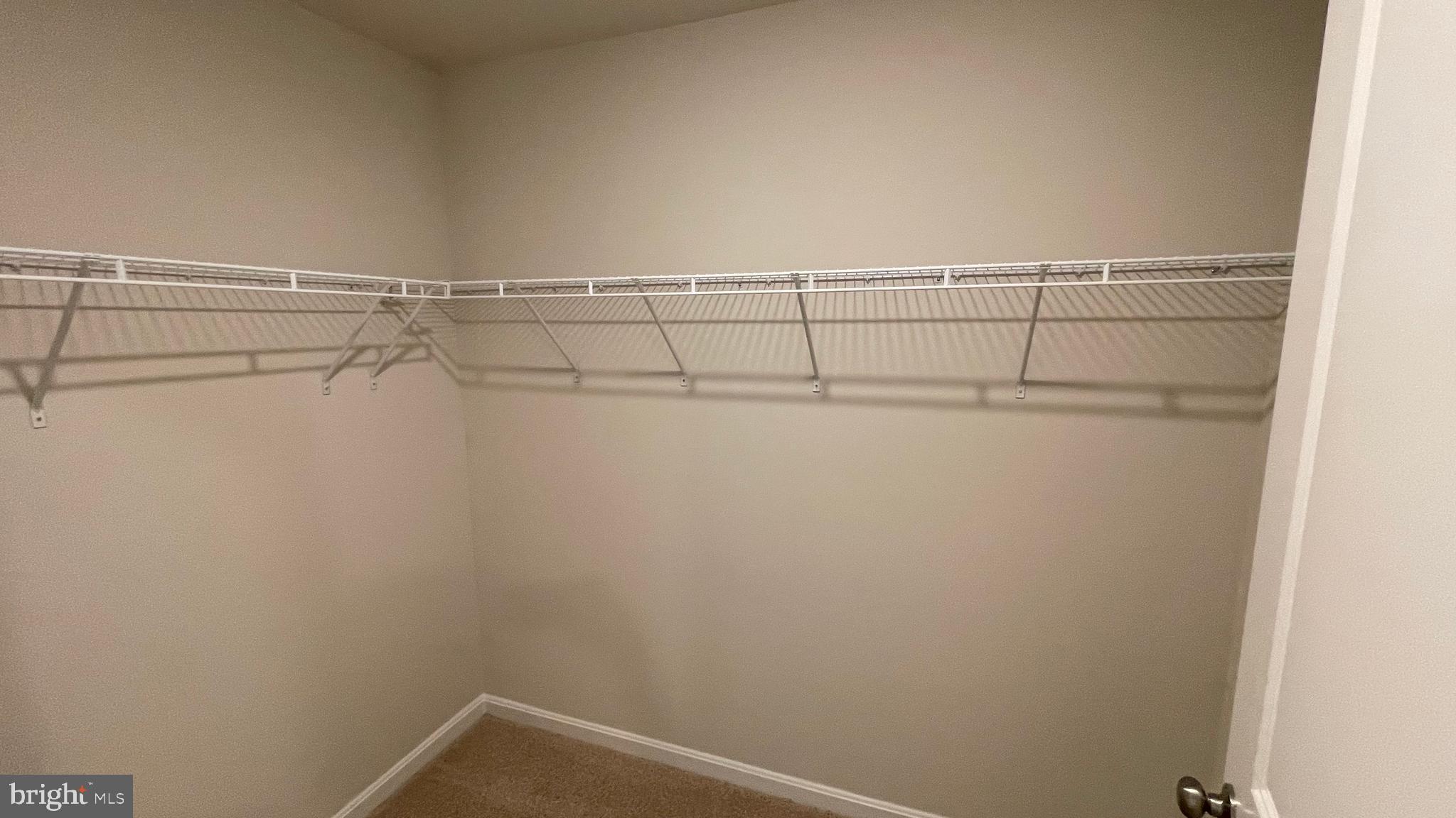 WEST WIND - Residential Lease