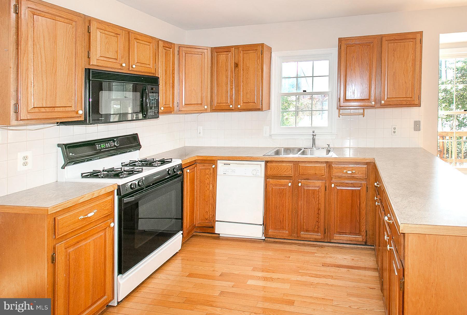 POPLAR TREE ESTATES - Residential