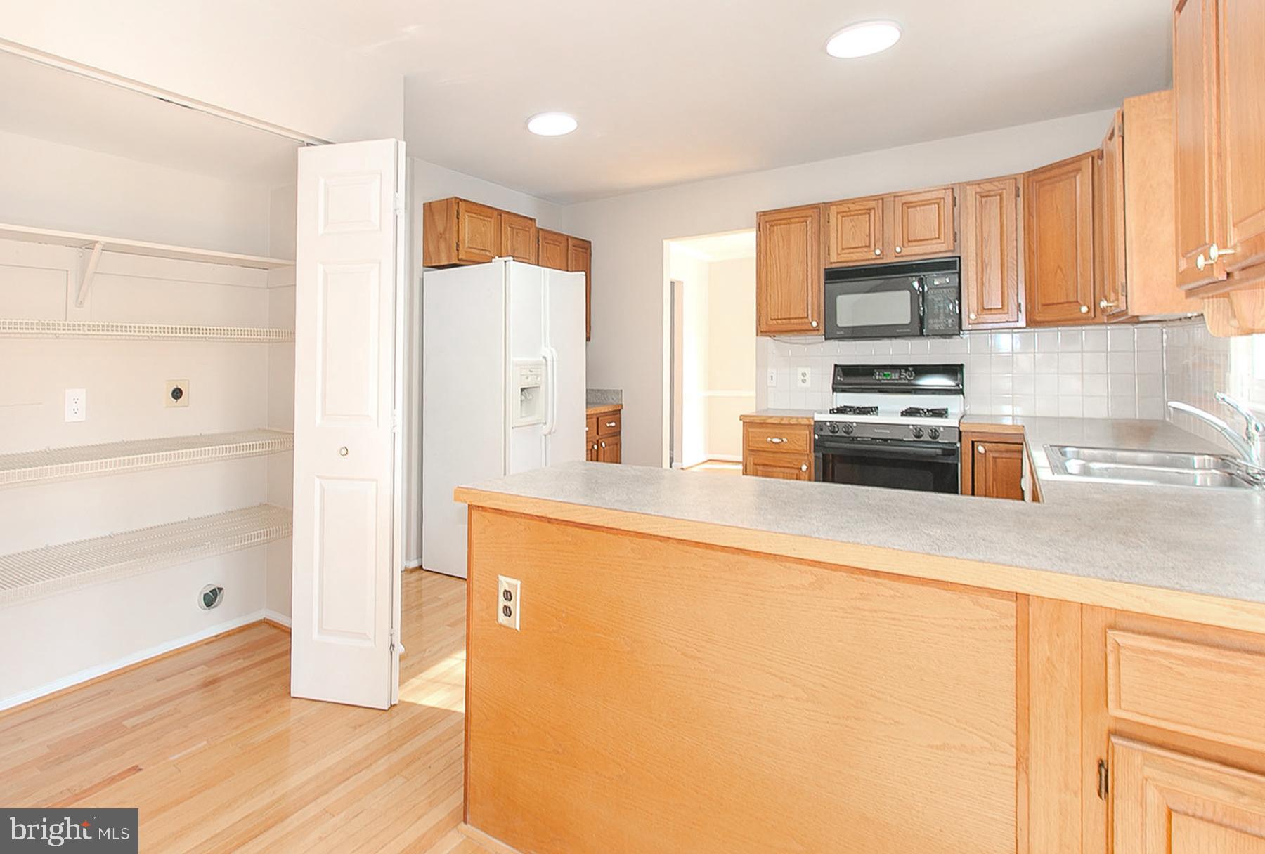 POPLAR TREE ESTATES - Residential