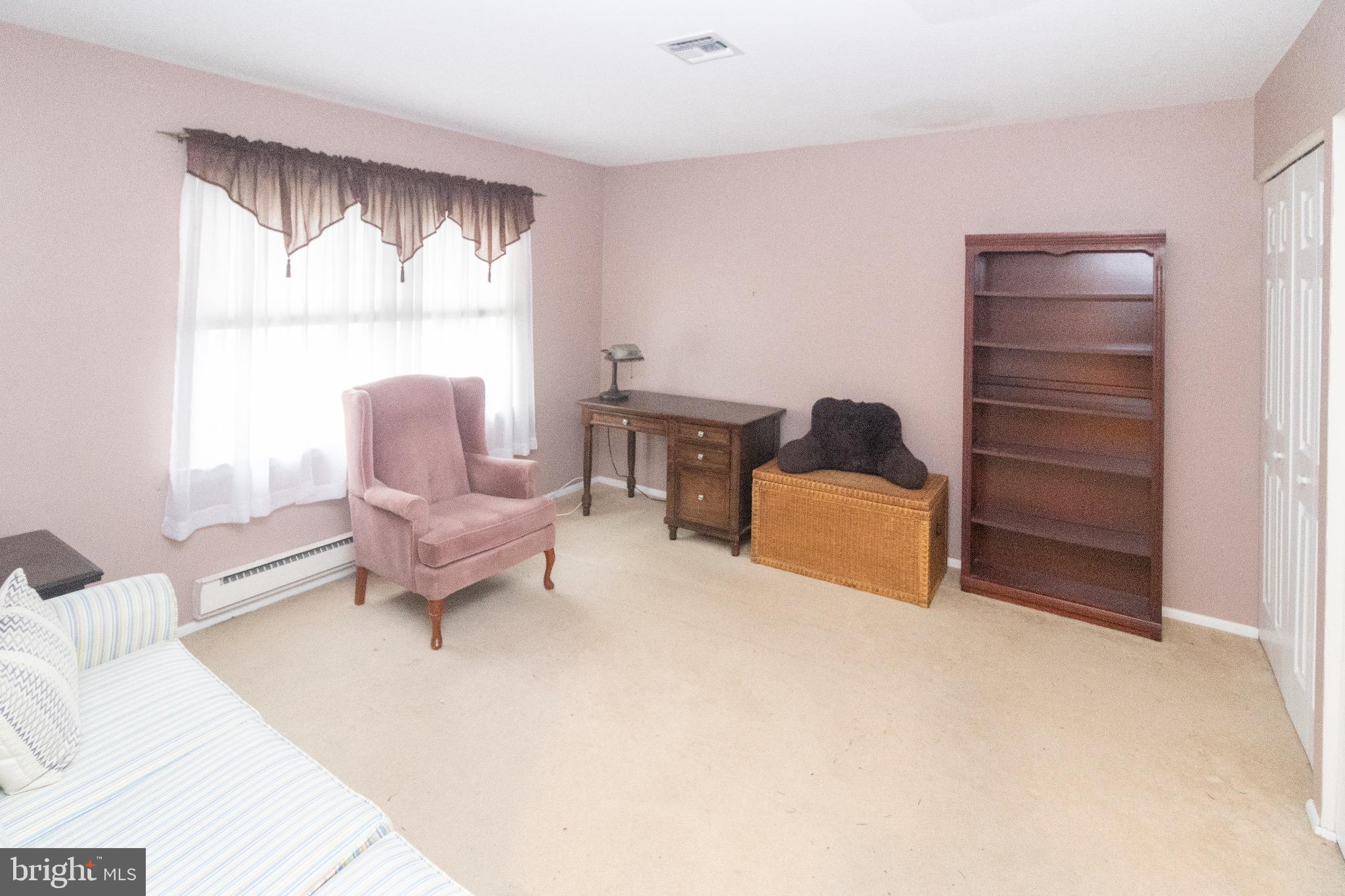 LEISURETOWNE - Residential