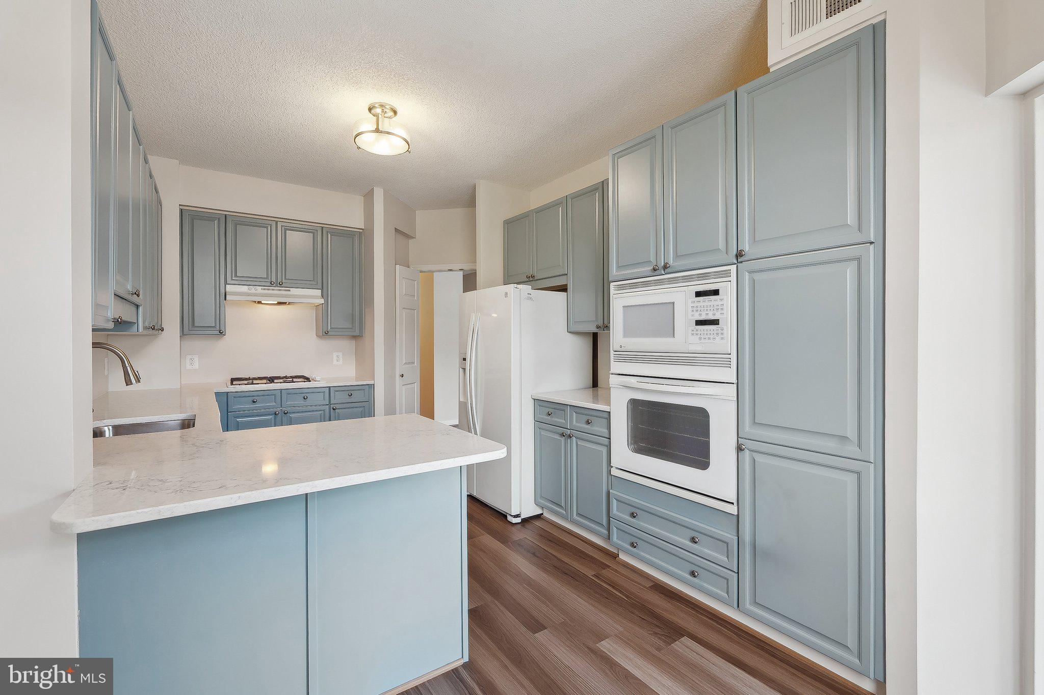 19370 MAGNOLIA GROVE SQUARE 208
