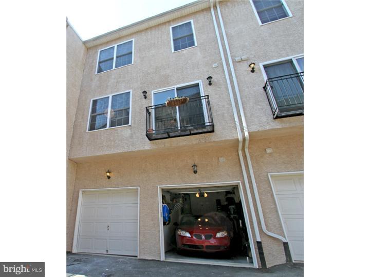 NORTHERN LIBERTIES - Residential Lease
