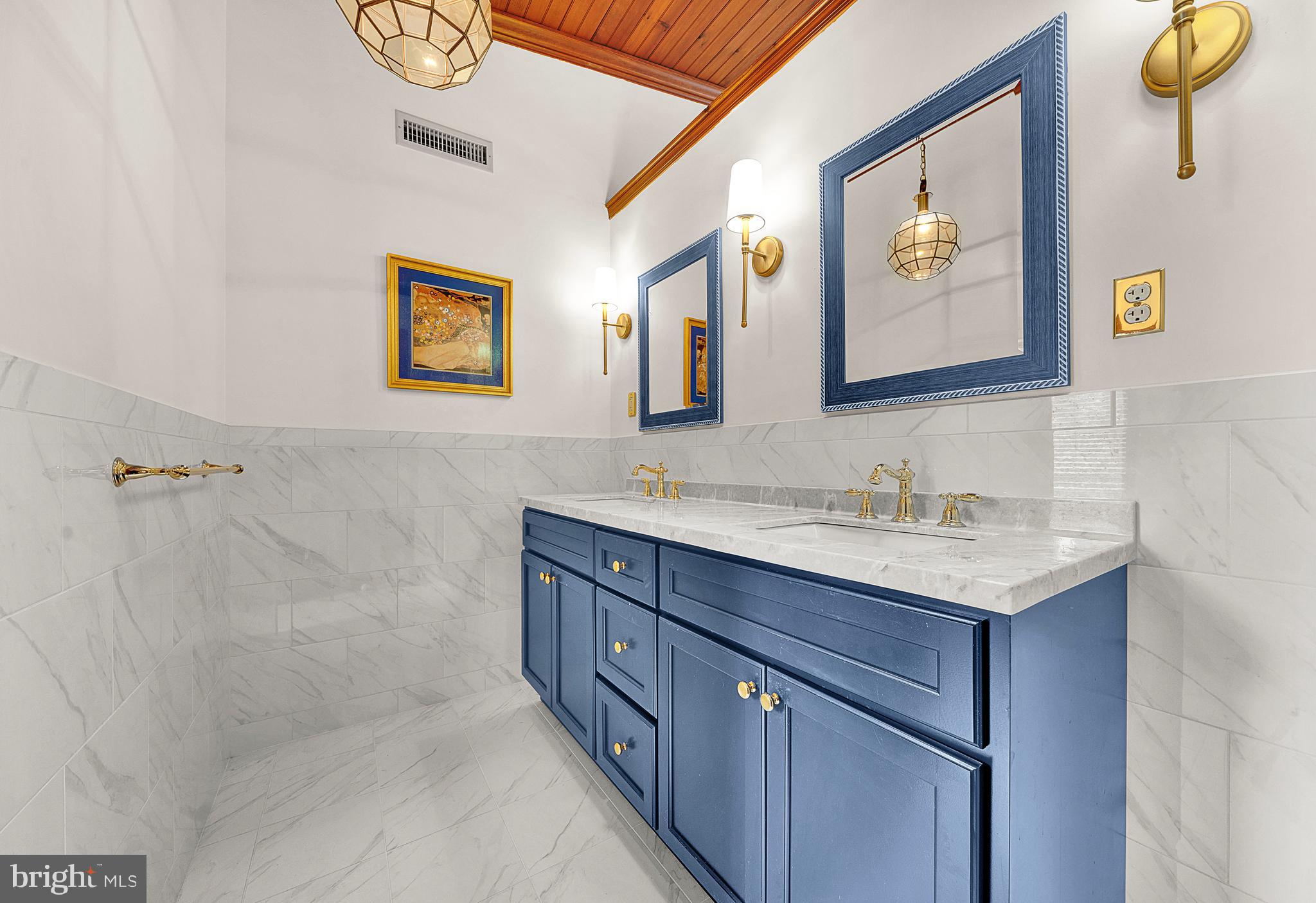 PENN BROOKE - Residential