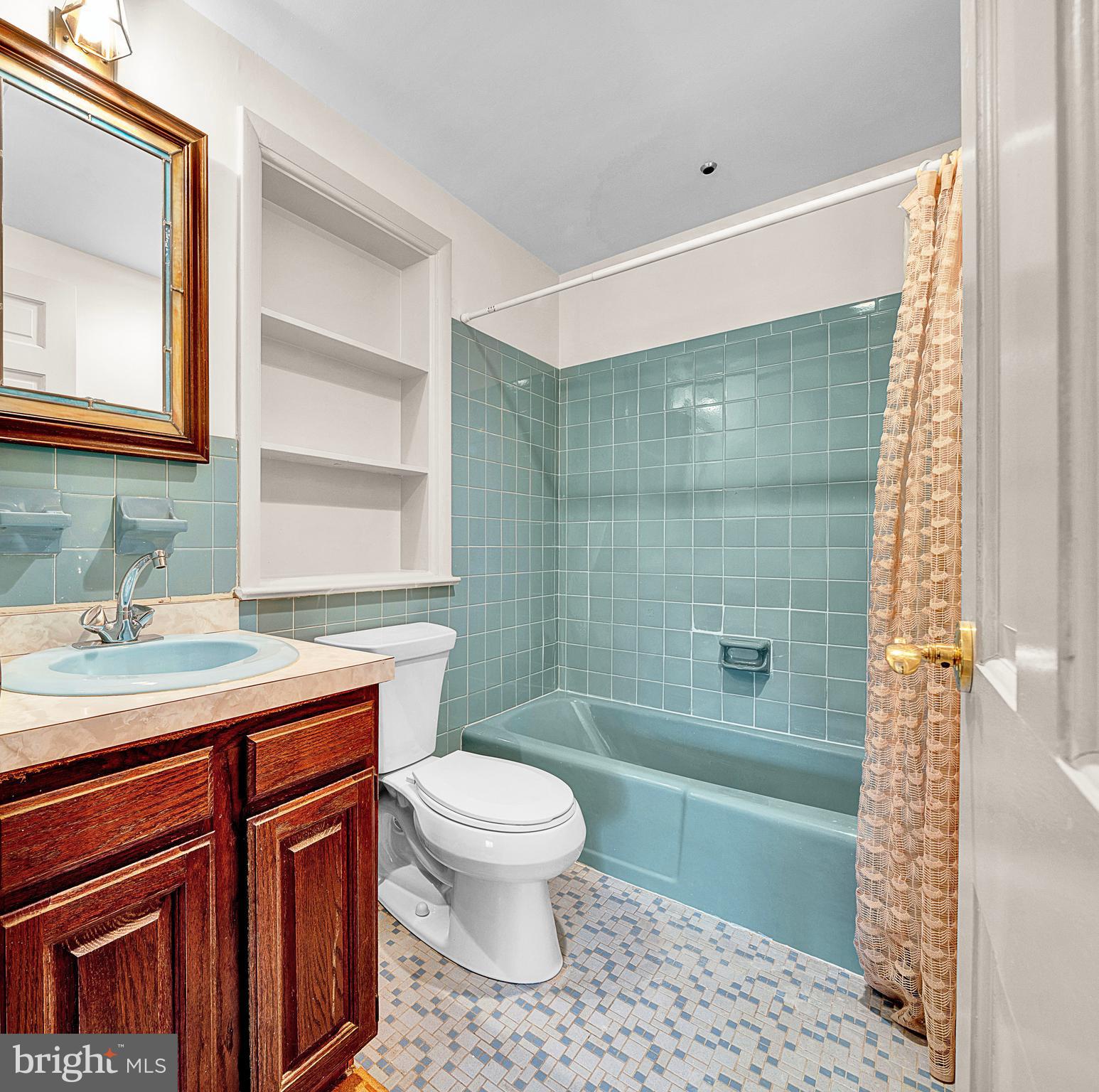 PENN BROOKE - Residential