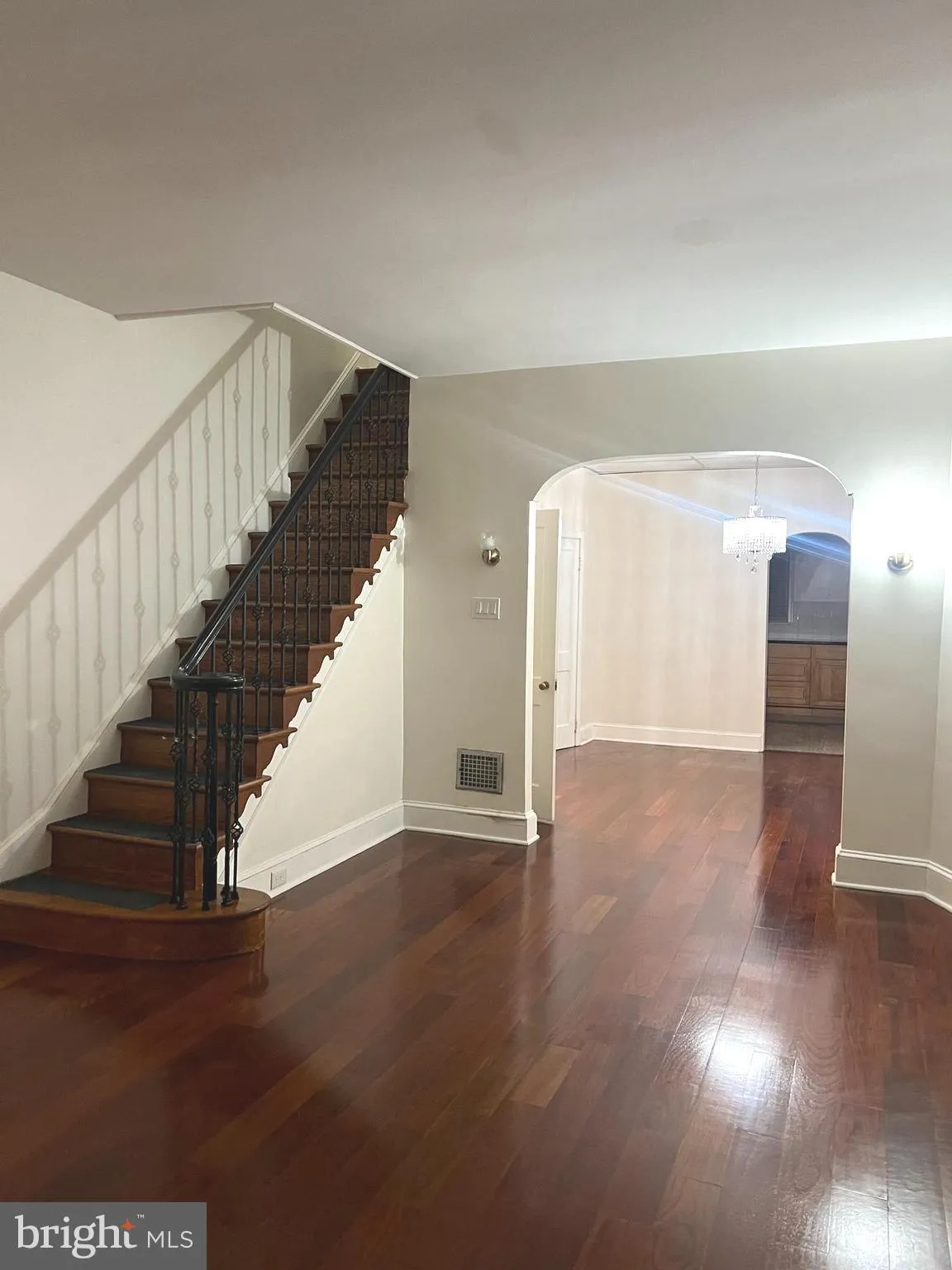 Philadelphia, Pennsylvania 19145, United States, 3 Bedrooms Bedrooms, ,2 BathroomsBathrooms,Residential,Active,7236