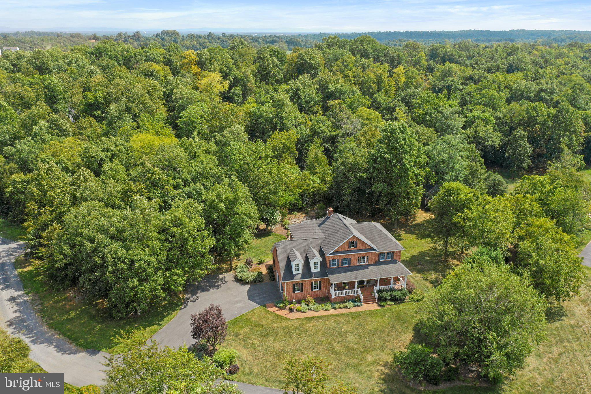 CORNERSTONE - Residential