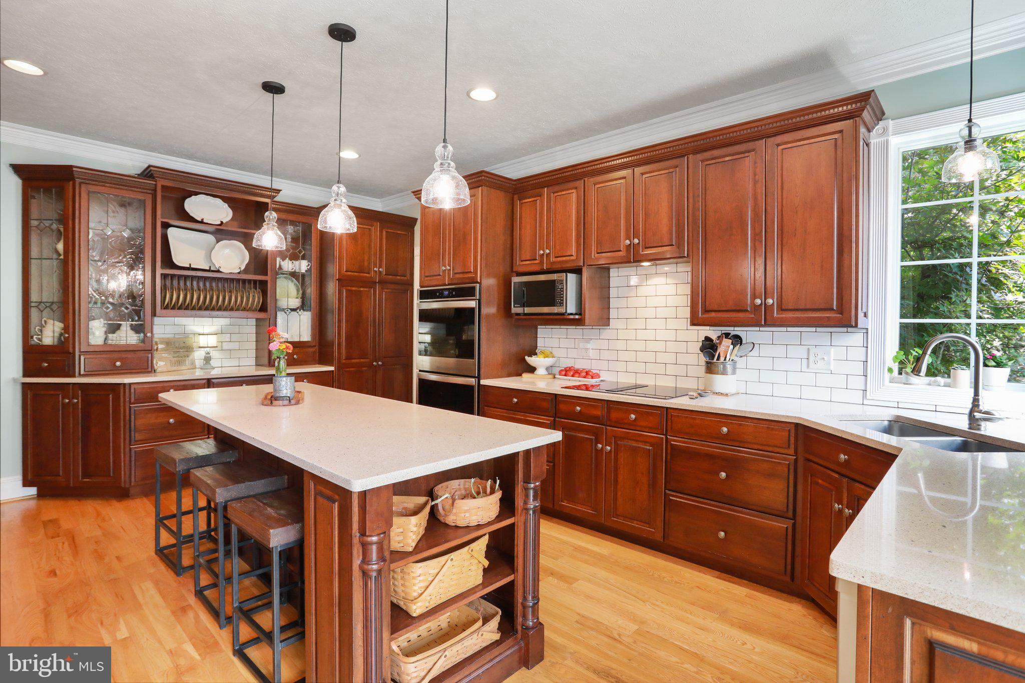 CORNERSTONE - Residential