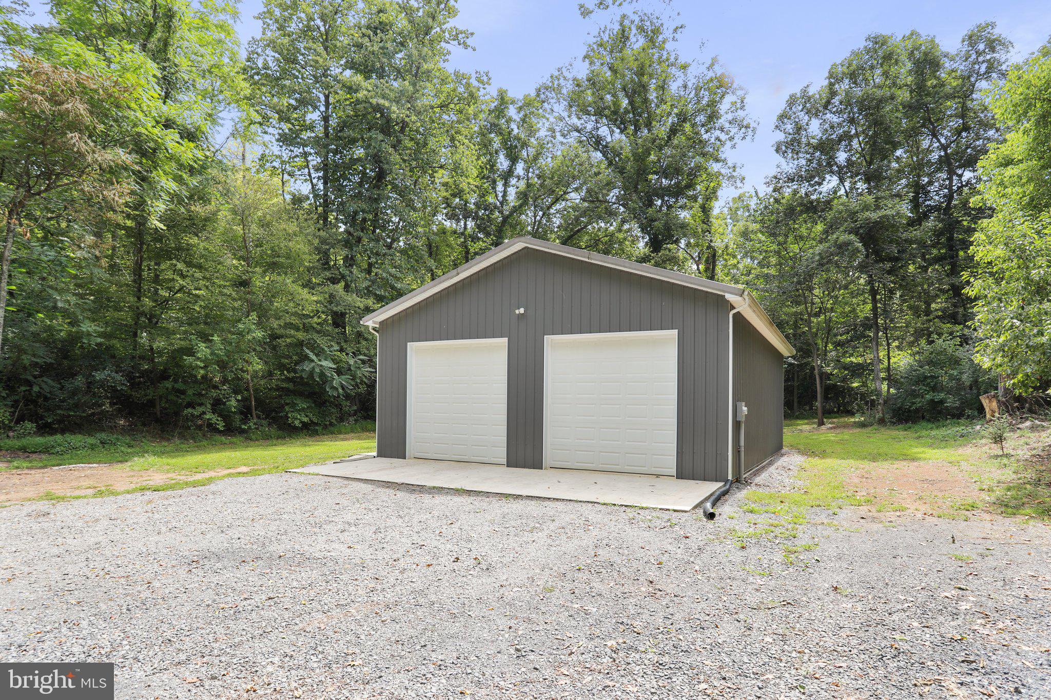 CORNERSTONE - Residential