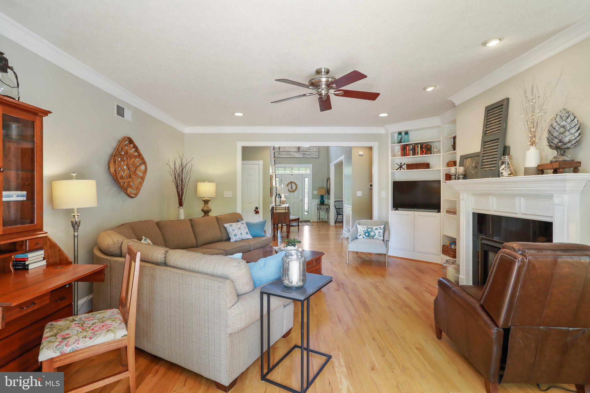 CORNERSTONE - Residential