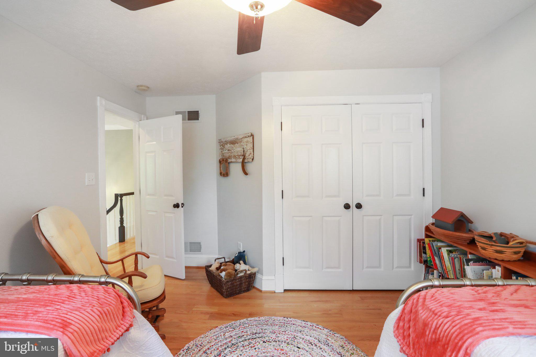 CORNERSTONE - Residential