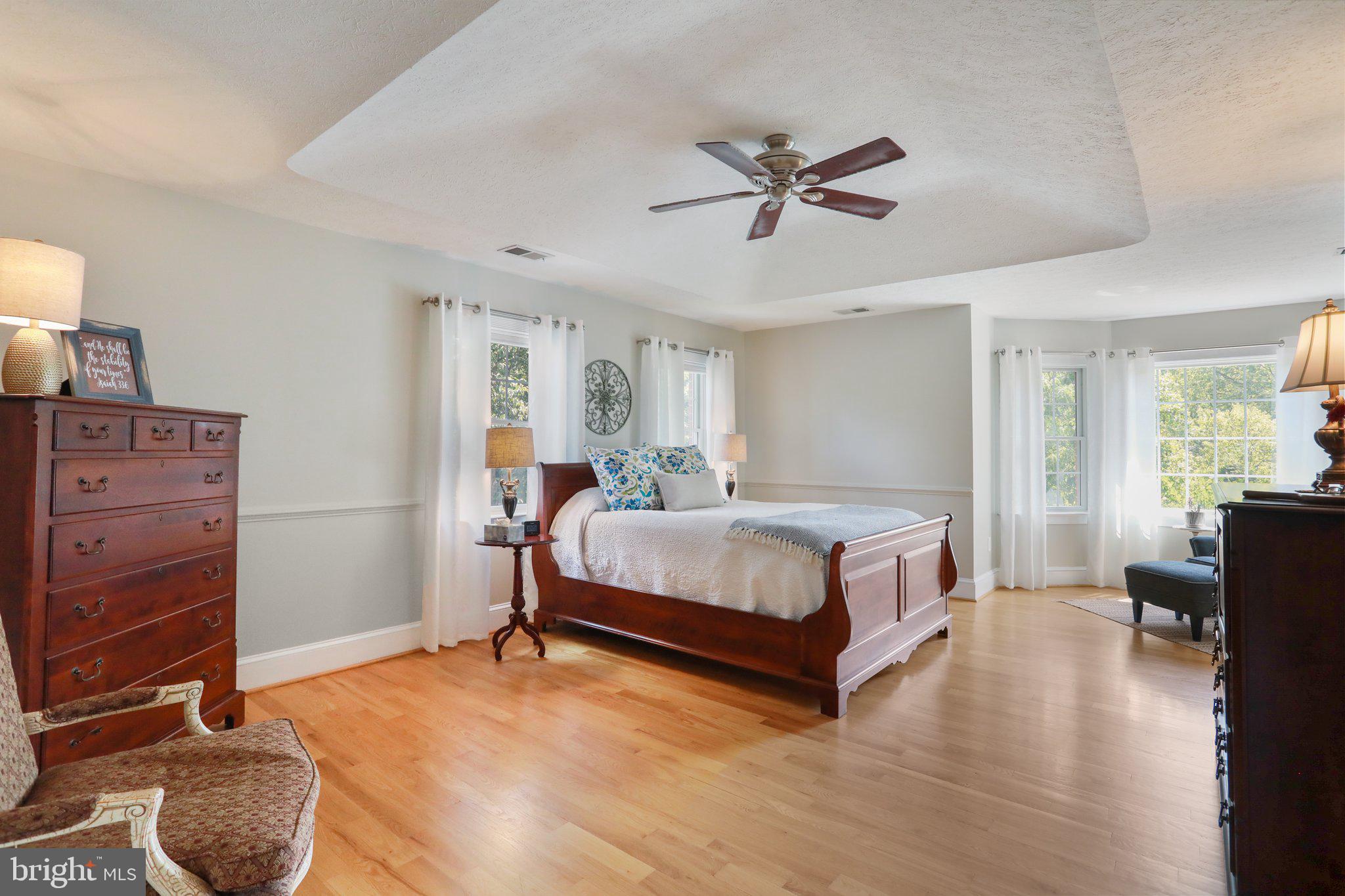 CORNERSTONE - Residential