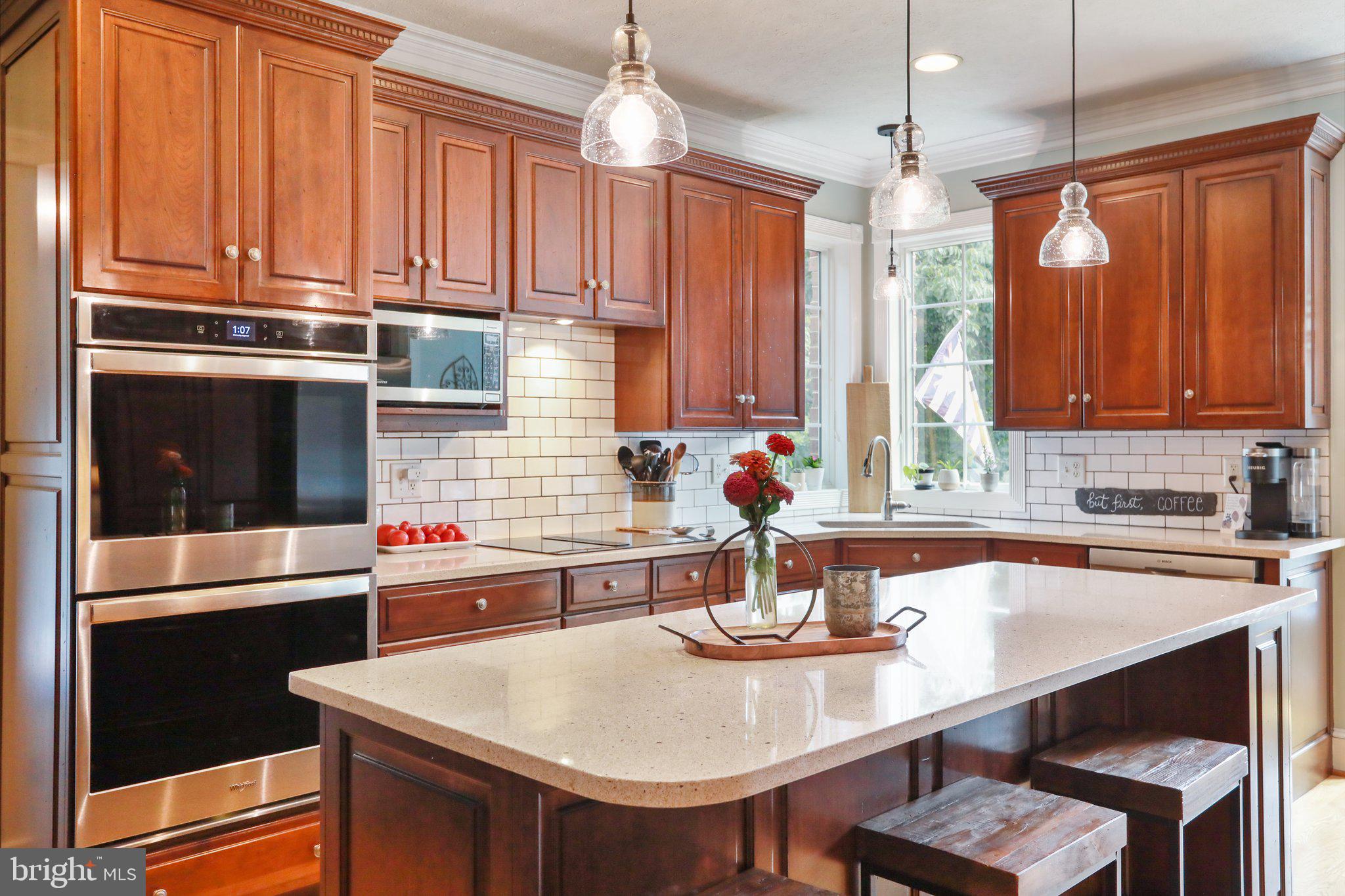 CORNERSTONE - Residential