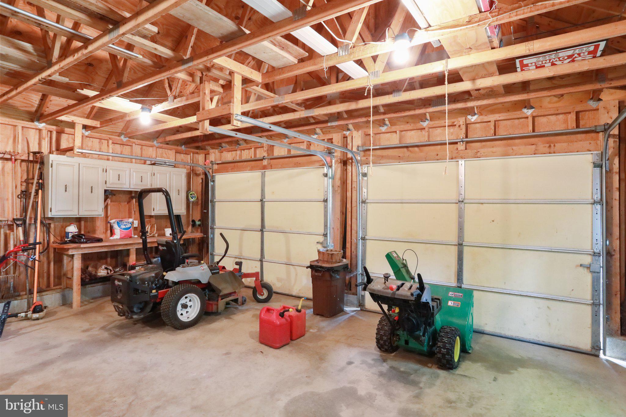 CORNERSTONE - Residential