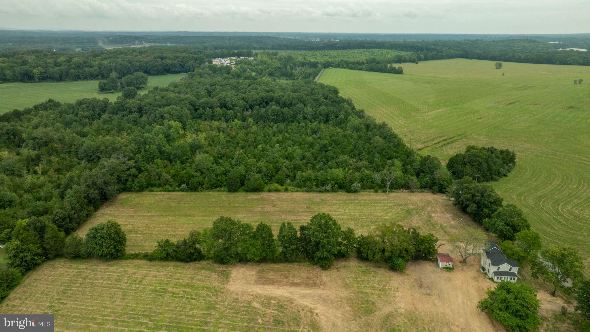 12406-B STRODES MILL