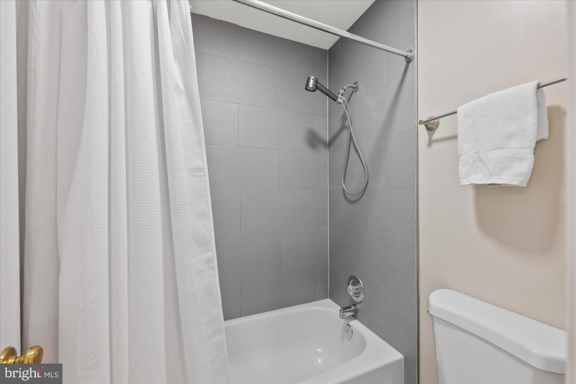 ABBEY GLEN - Residential