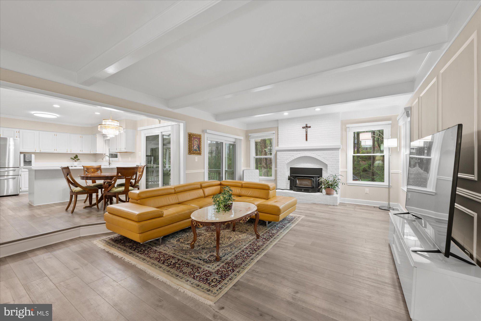 ABBEY GLEN - Residential