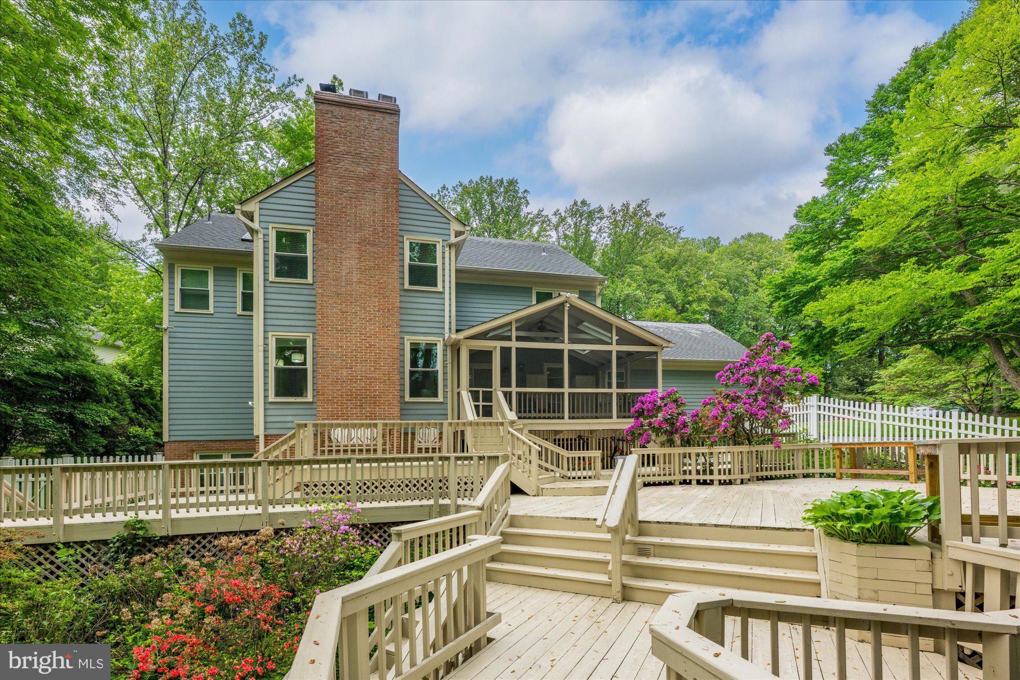 ABBEY GLEN - Residential