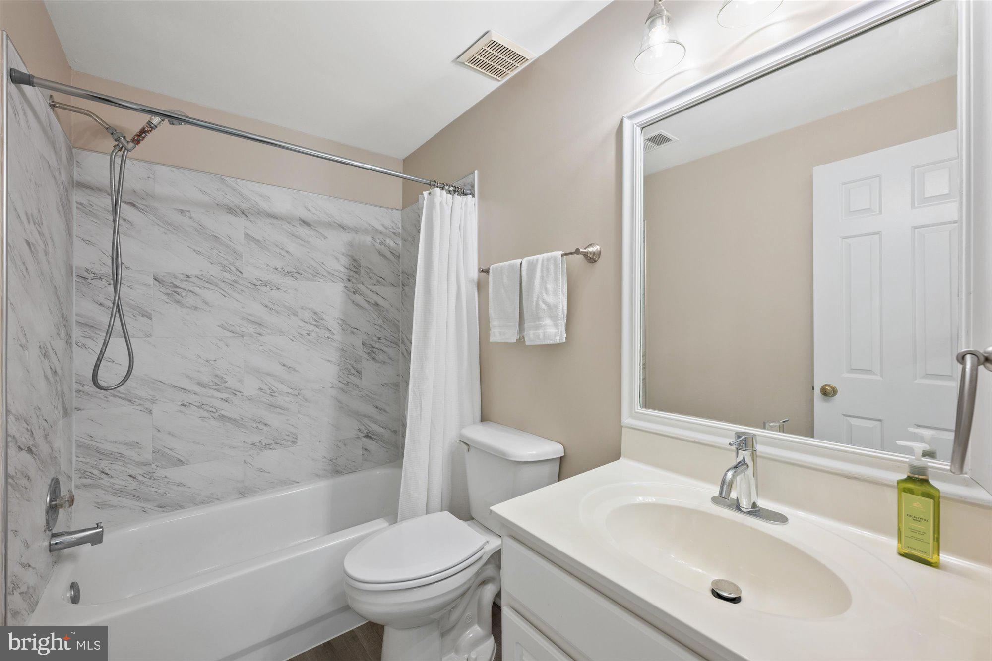 ABBEY GLEN - Residential