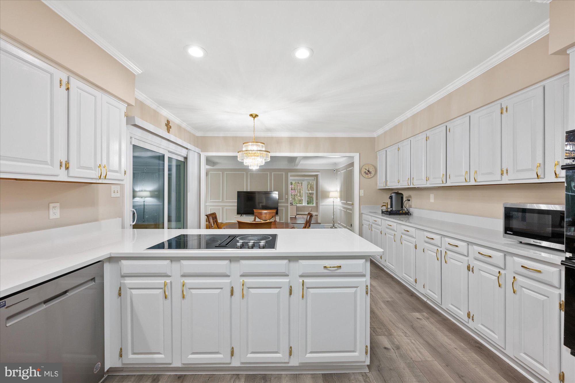 ABBEY GLEN - Residential