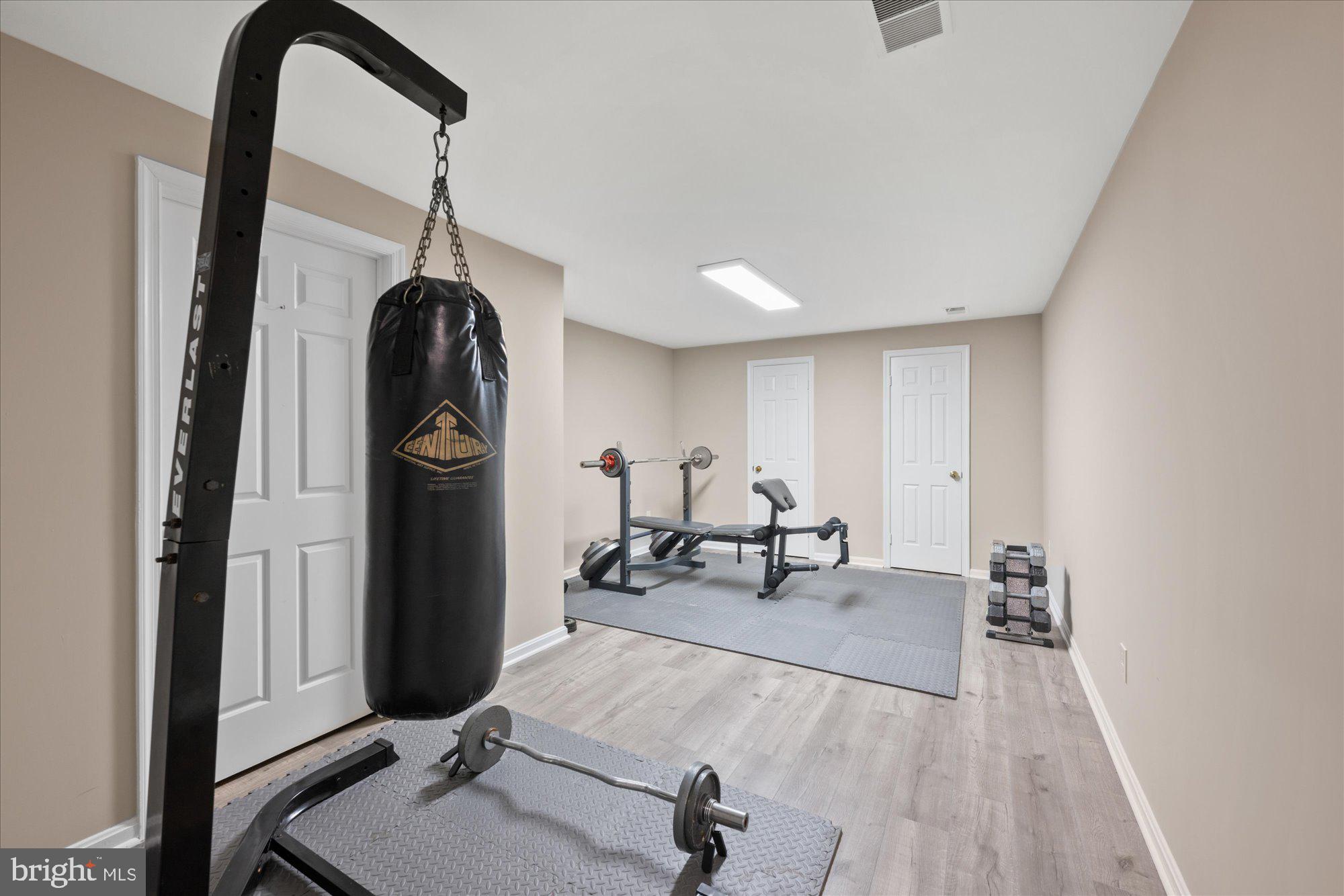 ABBEY GLEN - Residential