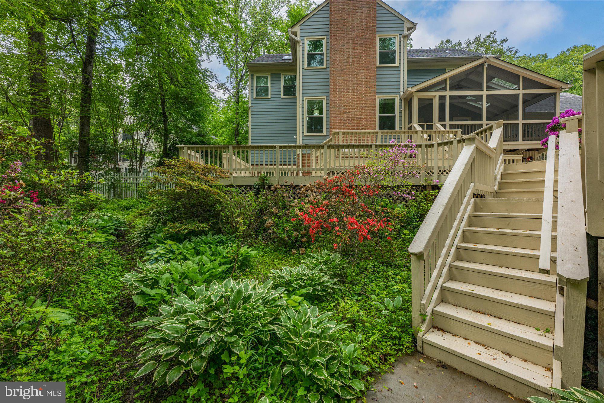 ABBEY GLEN - Residential