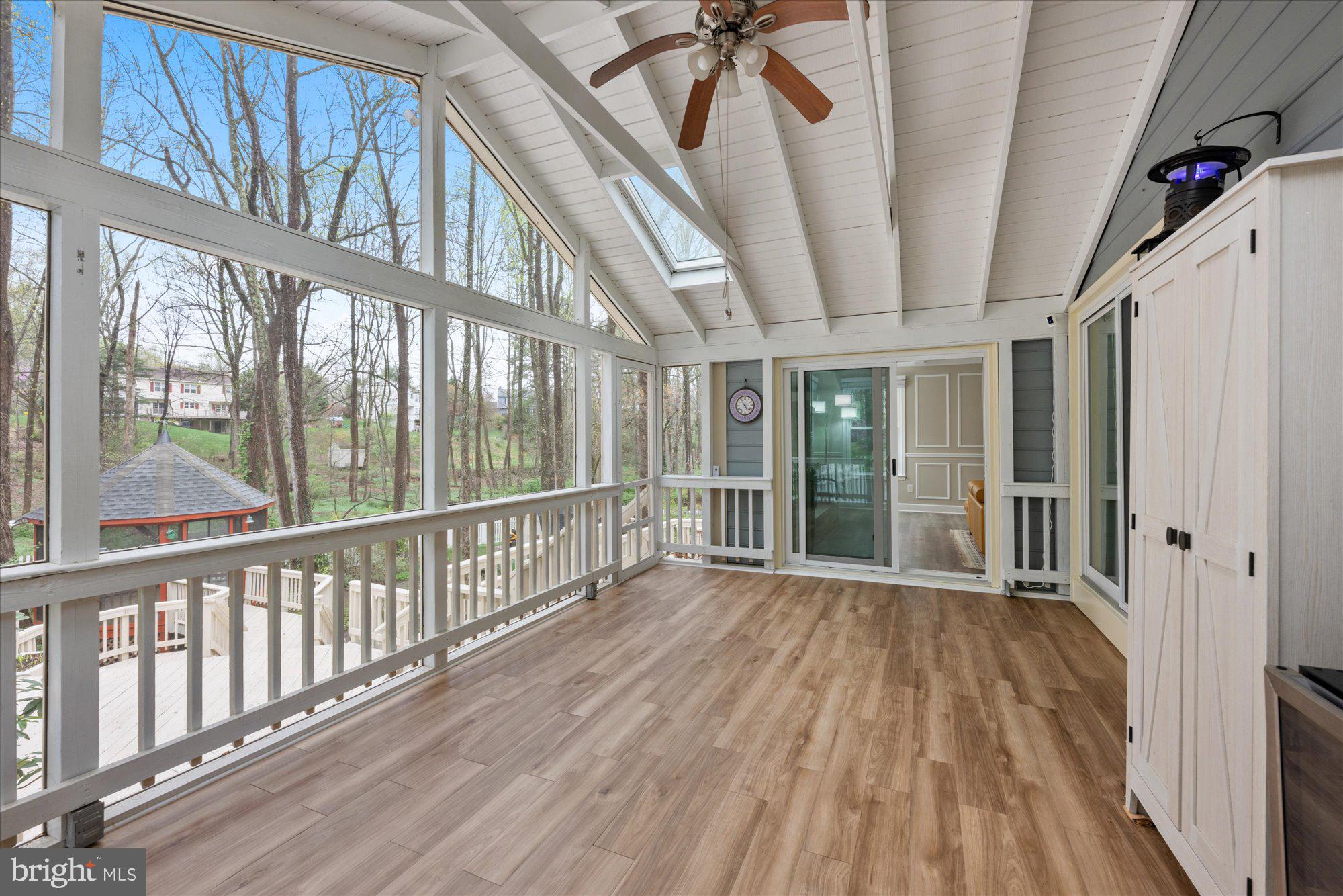 ABBEY GLEN - Residential